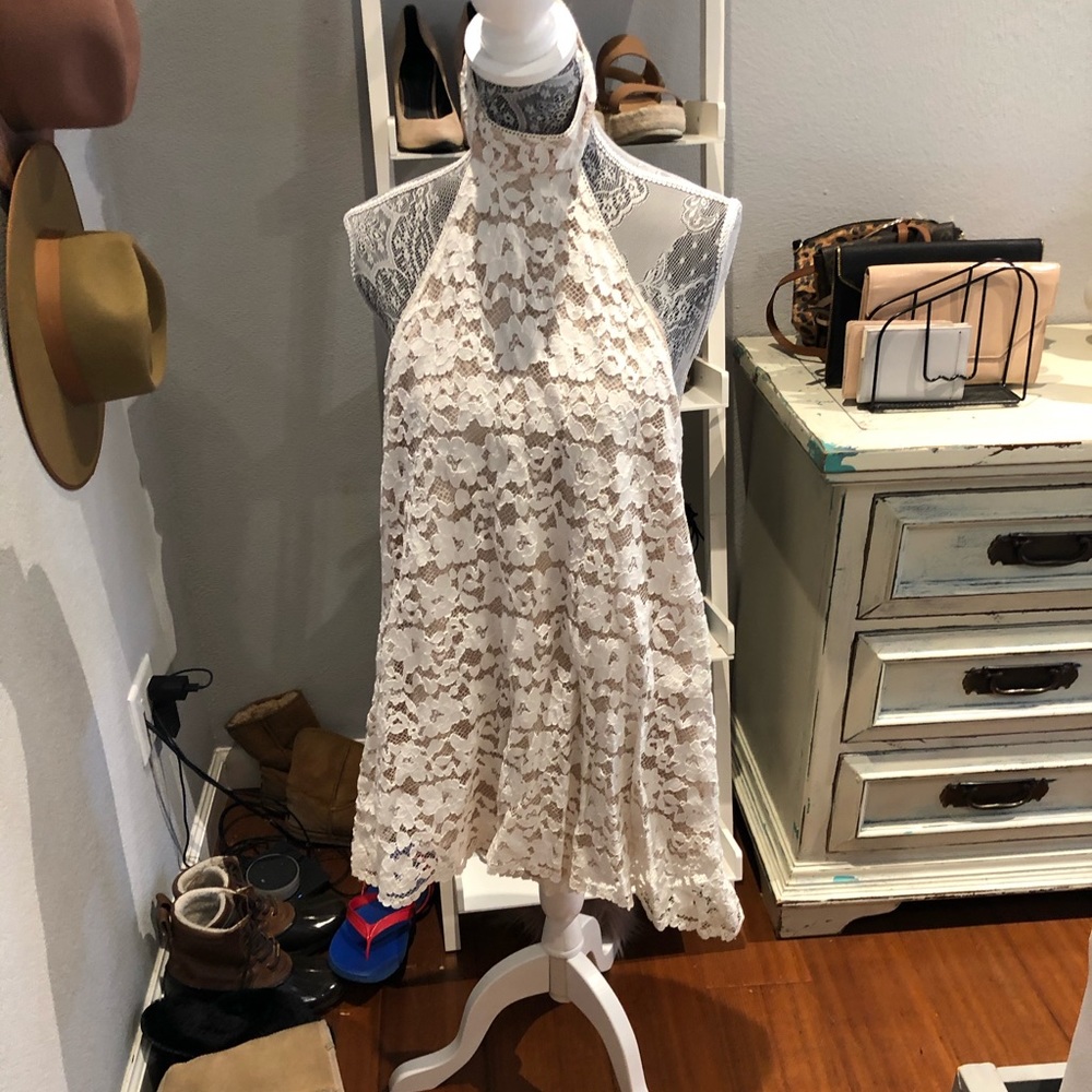 Lace cream dress